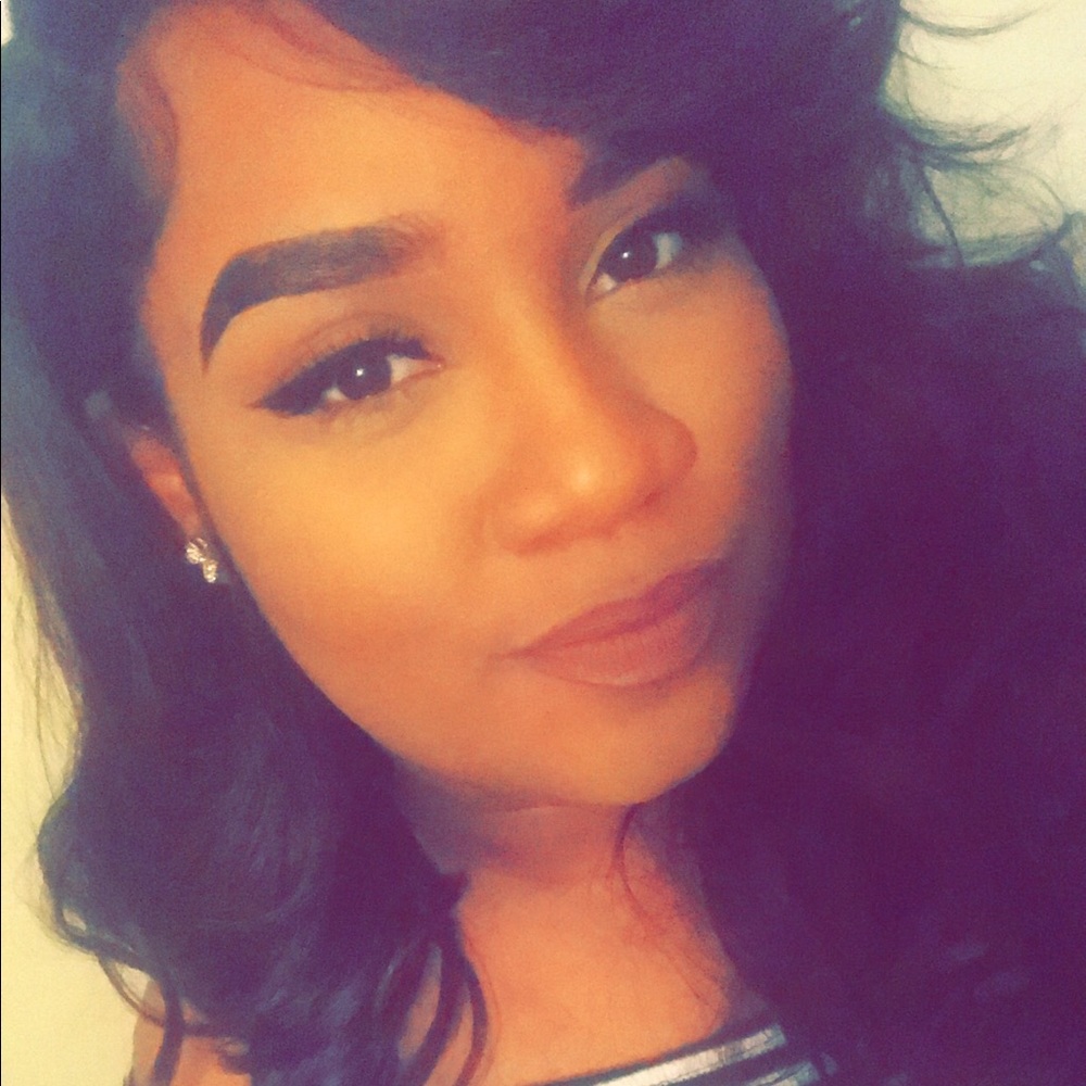 Meet your Posher, Dani